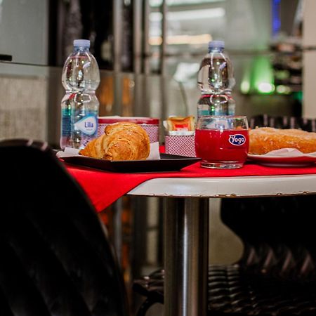 B&B Oasi Montesanto Neapol Zewnętrze zdjęcie